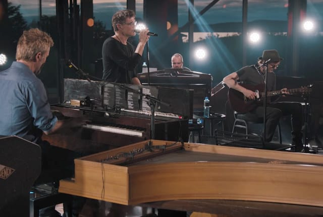 A-Ha Performs Emotional Acoustic Version Of Their 1985 Hit ‘Take On Me’