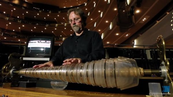 William Zeitler Demonstrates the Glass Armonica and It’s Beautiful