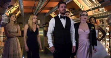 Arrow Season 6 Episode 8 Crisis on Earth X