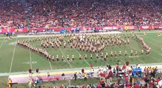 USC&#8217;s Marching Band Pay Tribute To &#8220;Guardians Of The Galaxy&#8221;