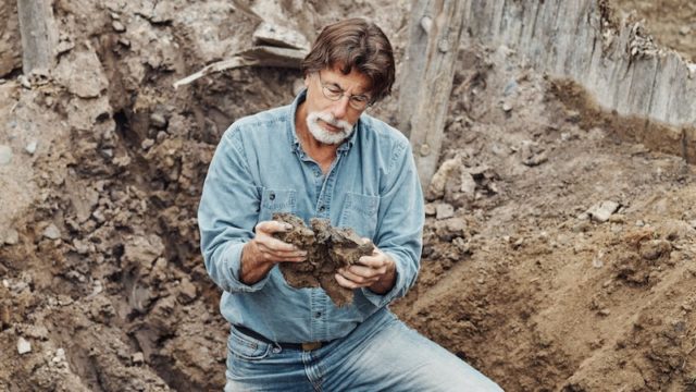 Human Bones Found During Filming of “The Curse of Oak Island”