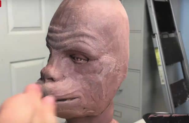 Timelapse Video Of A Man Creating A Realistic Chewbacca Bust