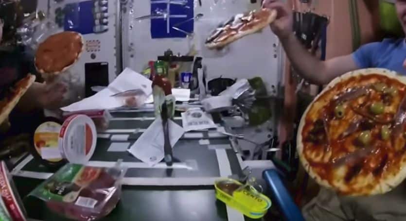 Video Shows How Hard it is to Make Pizza in Outer Space