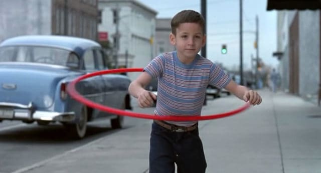 Five of our Favorite Hula Hooping Scenes in Movies