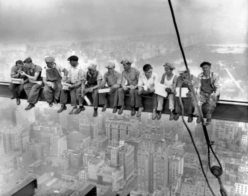 Famous Photo “Lunch Atop a Skyscraper” Isn’t Even the Empire State Building