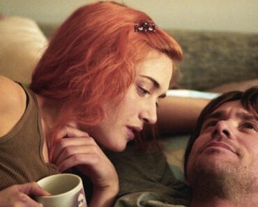 Jim Carrey and Kate Winslet in Eternal Sunshine of the Spotless Mind