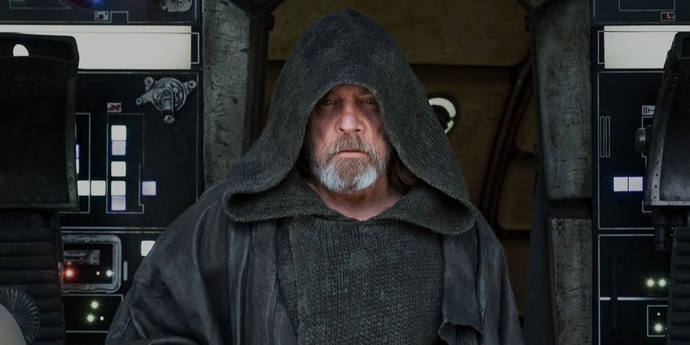 This Fan Theory Explains Luke Skywalker’s Strange Behavior in “Star Wars: The Last Jedi”