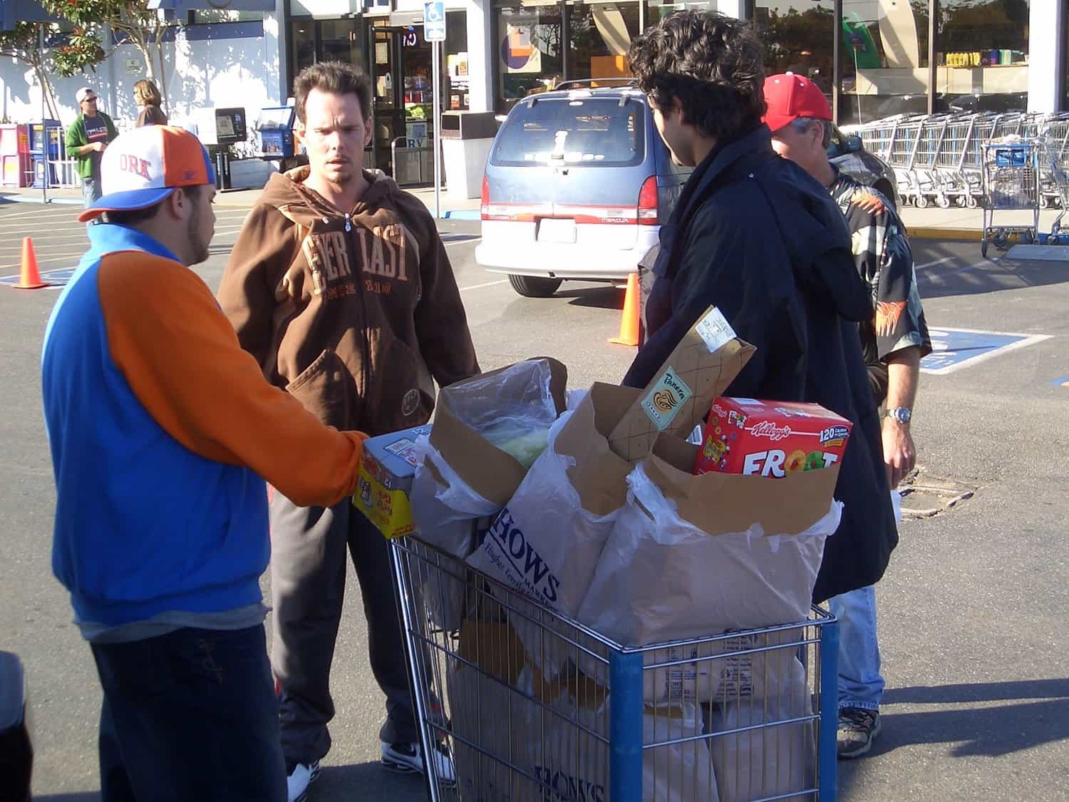 Grocery Bags in Movies Are Specialized and Called “Silent Bags”