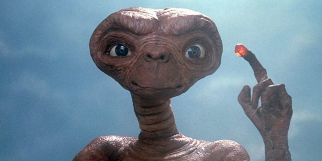 Why Reese&#8217;s Pieces and Not M&amp;M&#8217;s were Featured in the Movie &#8220;E.T.&#8221;