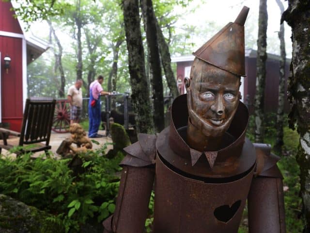 Creepy &#8220;Land of Oz&#8221; Theme Park Reopening Its Doors This Summer