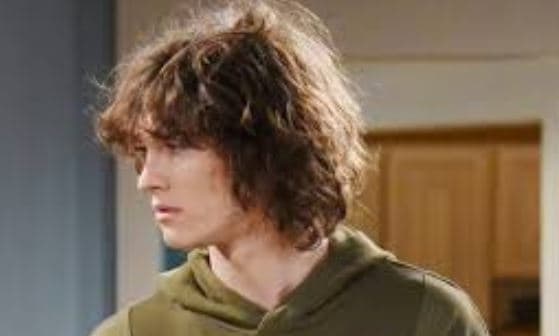 Young and the Restless: Reed Questions His Mother