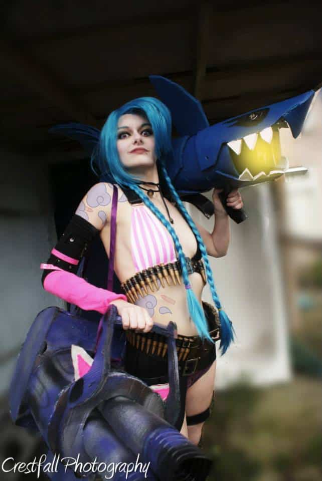 A Gallery of League of Legends Jinx Cosplay