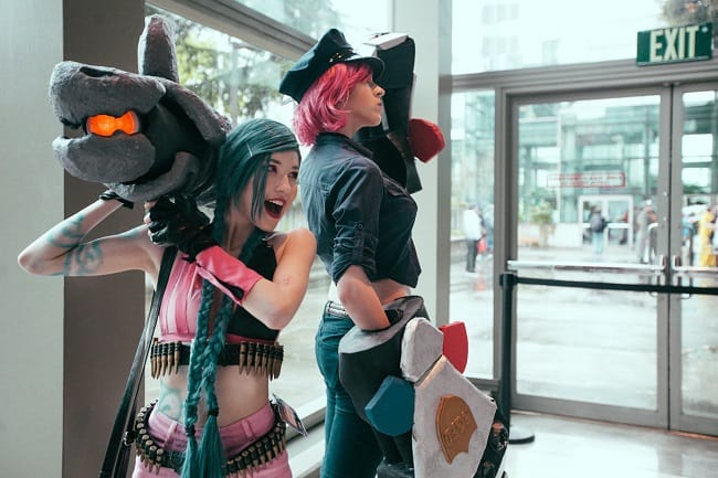 A Gallery of League of Legends Jinx Cosplay