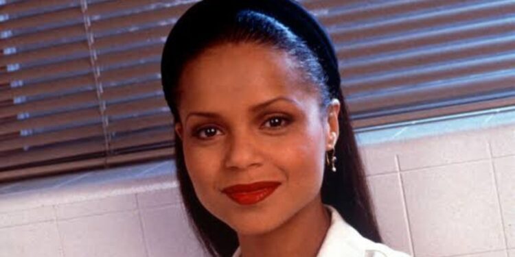 Victoria Rowell Amanda Bentley in Diagnosis Murder