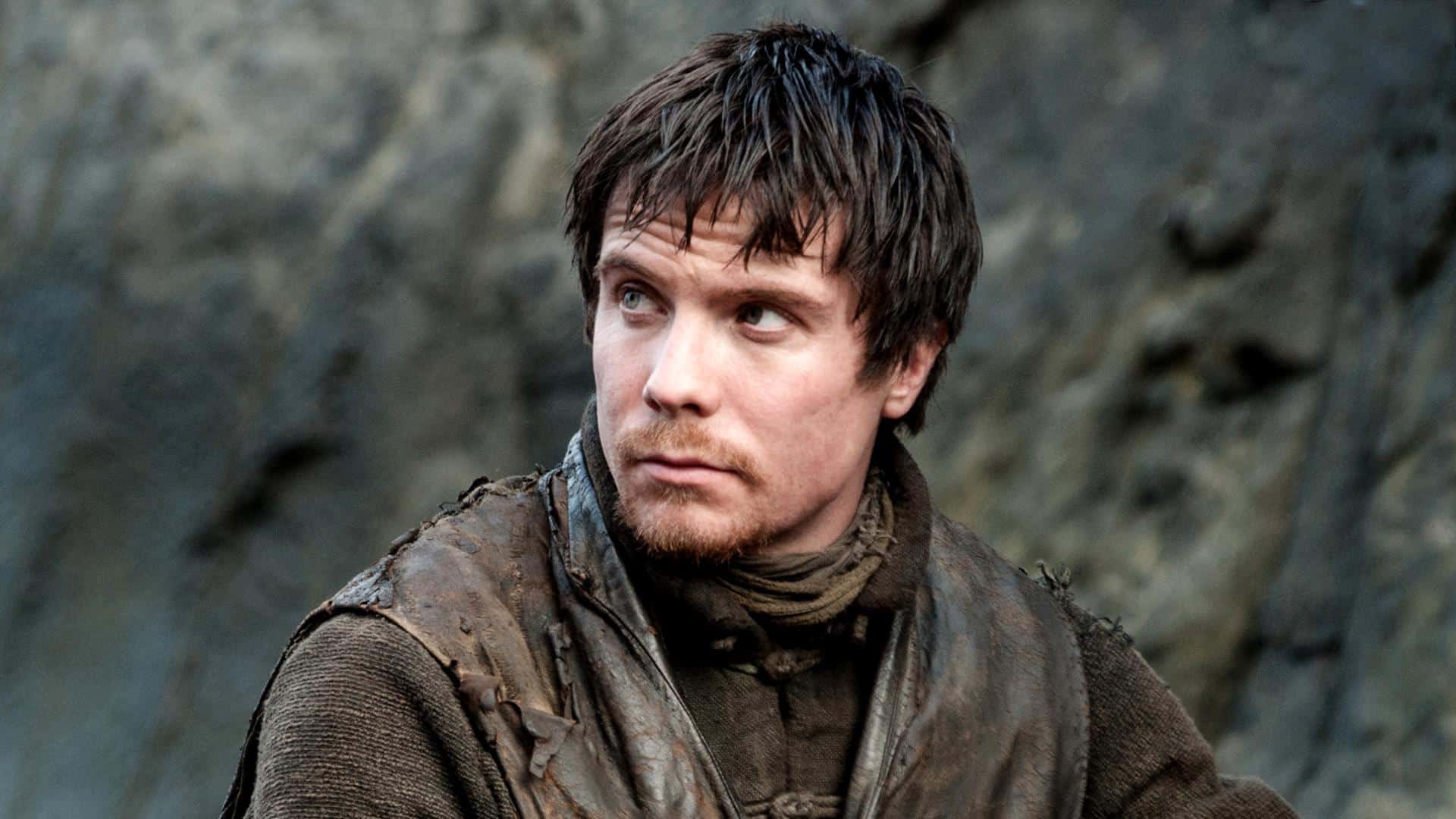 10 Things You Didn’t Know about Joe Dempsie