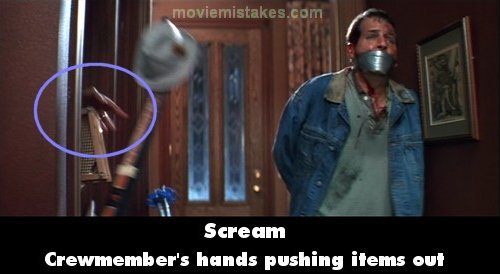 15 Horror Movie Mistakes You Now Can&#8217;t Unsee