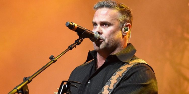 10 Things You Didn&#8217;t Know about Troy Gentry