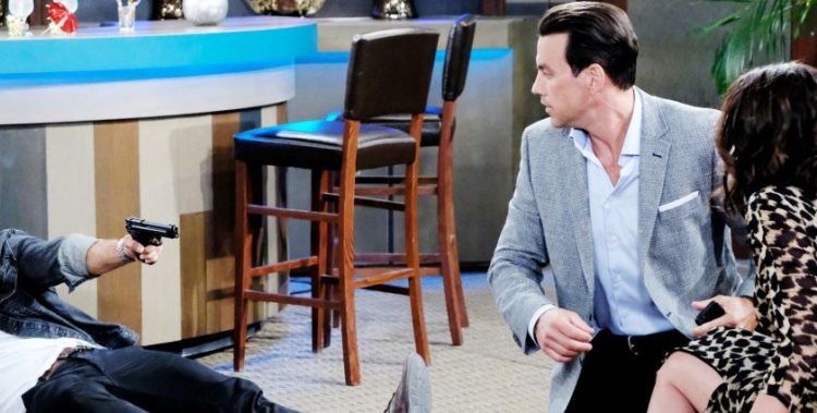 Days of Our Lives Spoilers: Rex and Sarah Renew Their Love