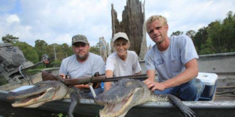 Willie Edwards alligator catch