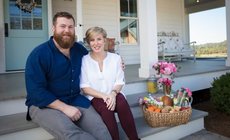 10 Things We Love About HGTV’s “Home Town”