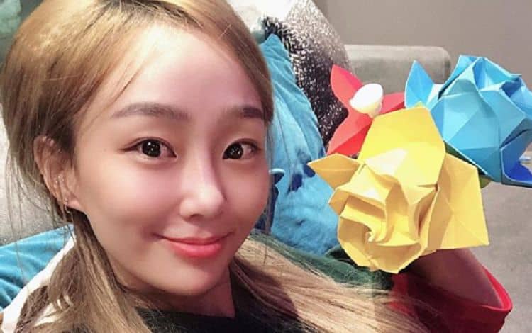 10 Things You Didn’t Know about Hyolyn