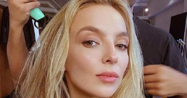 10 Things You Didn’t Know about Jodie Comer