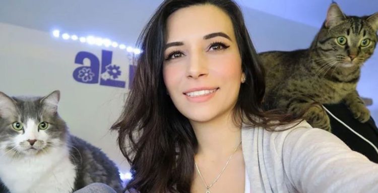 Alinity Divine