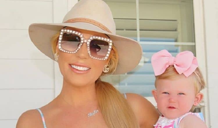 10 Things You Didn&#8217;t Know about Gretchen Rossi