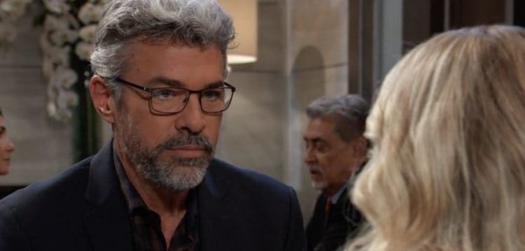 General Hospital Spoilers: Julian Feels Defensive