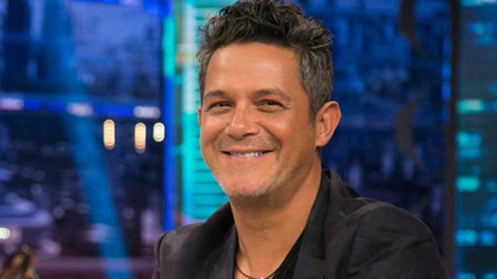 10 Things You Didn’t Know About Alejandro Sanz
