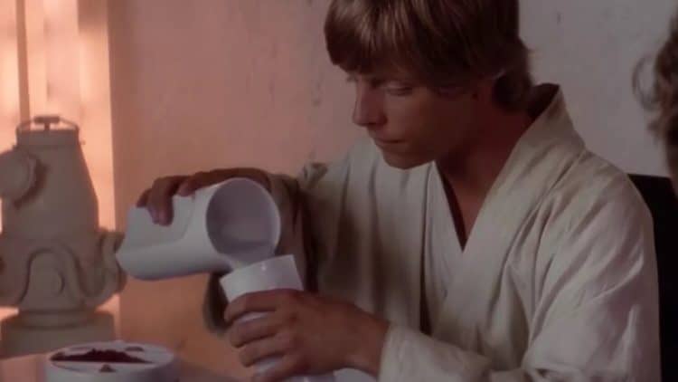 Here&#8217;s How to Make Your Own Star Wars Blue Milk