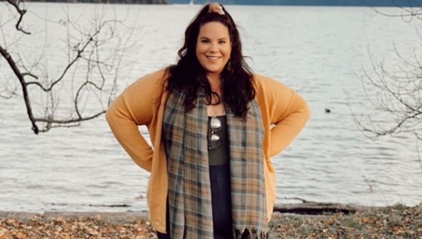 Whitney Way Thore