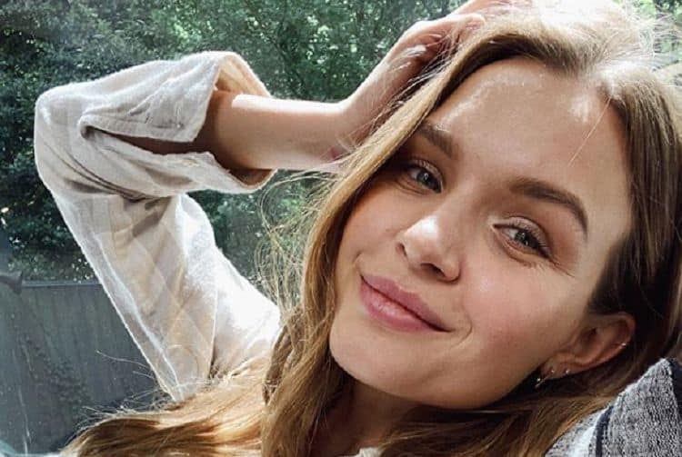 10 Things You Didn’t Know about Josephine Skriver