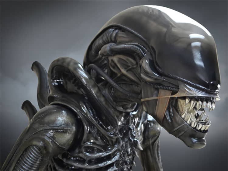 A Life-Size, 8 Foot Tall Xenomorph Exists For ,000