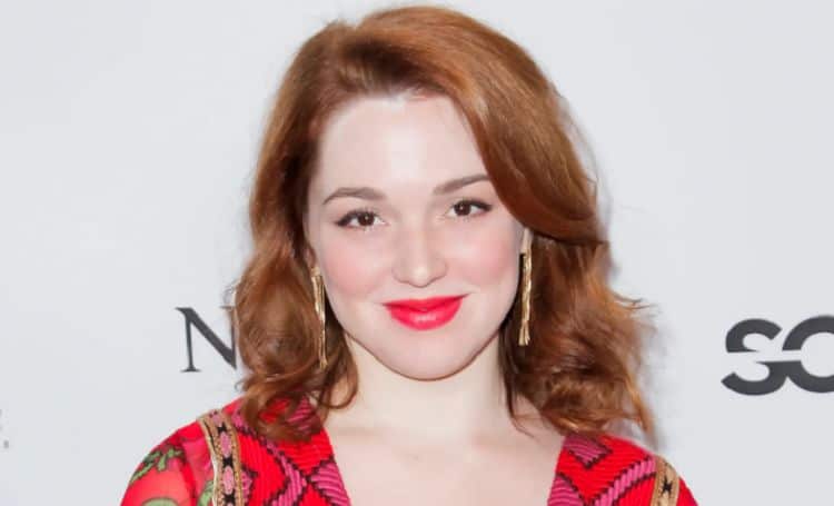 10 Things You Didn&#8217;t Know about Jennifer Stone