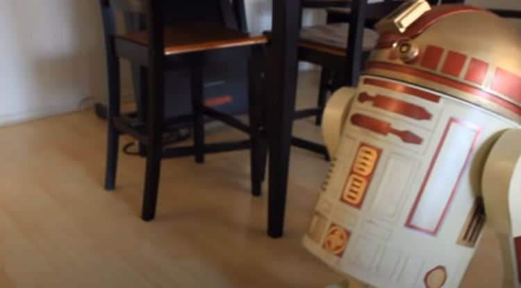 Man Turns Roomba Into a R2 Series Astromech Droid