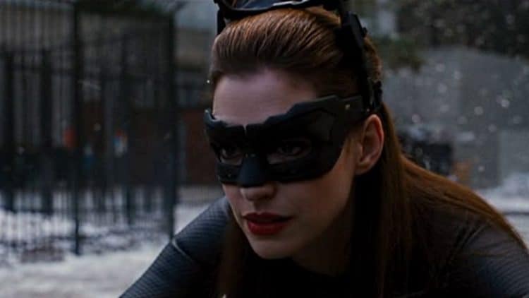 Anne Hathaway Reveals Why Christopher Nolan Bans Chairs on Set