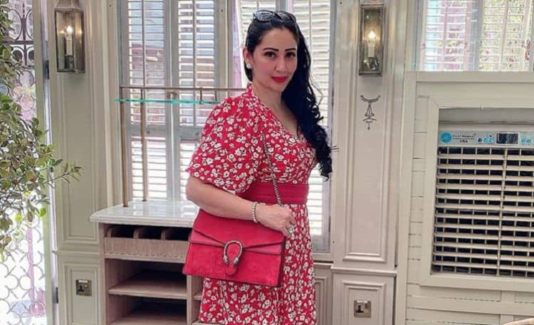 10 Things You Didn’t Know about Manyata Dutt