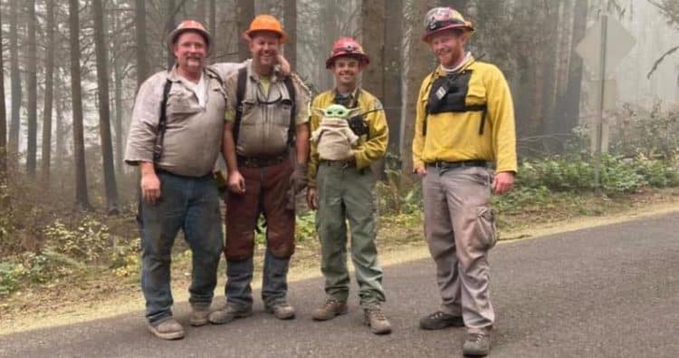 Firefighters in Oregon are Comforted by Baby Yoda Donation