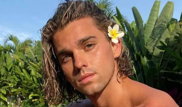 Diving into the World of Jay Alvarrez: 10 Things You Need to Know