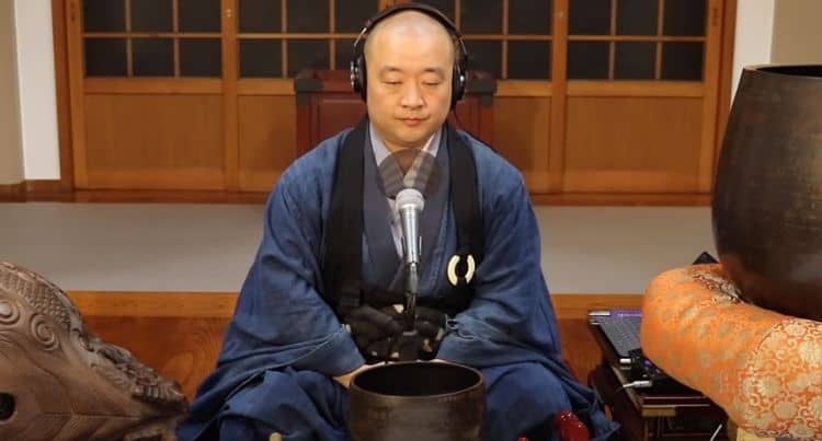 Buddhist Monk Covers Metallica’s “Enter Sandman”