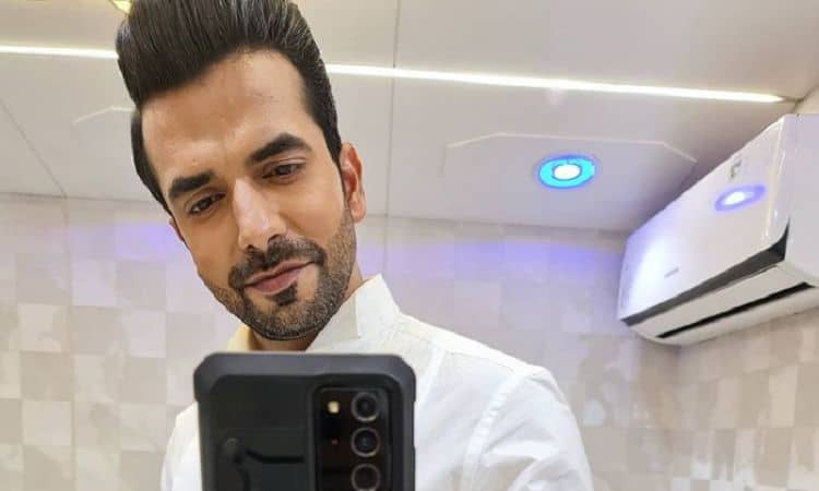 10 Things You Didn’t Know about Manit Joura