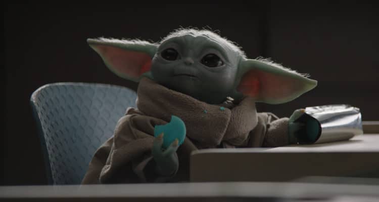 Will Baby Yoda Choose The Mandalorian Over Luke?