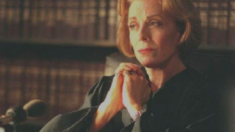 10 Things You Didn&#8217;t Know about Holland Taylor