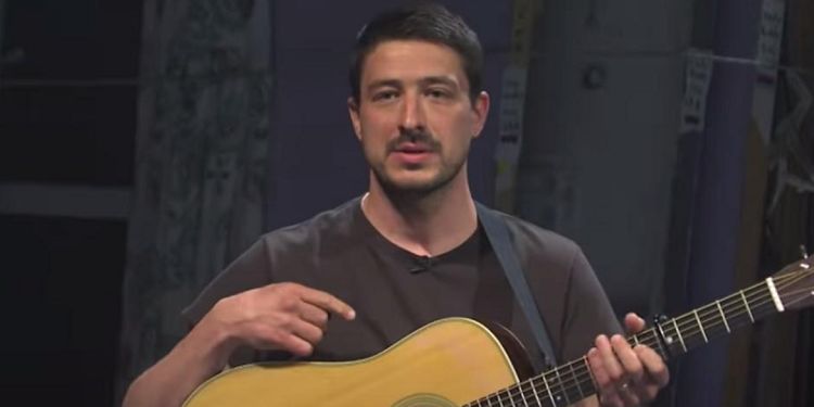 10 Things You Didn&#8217;t Know about Marcus Mumford