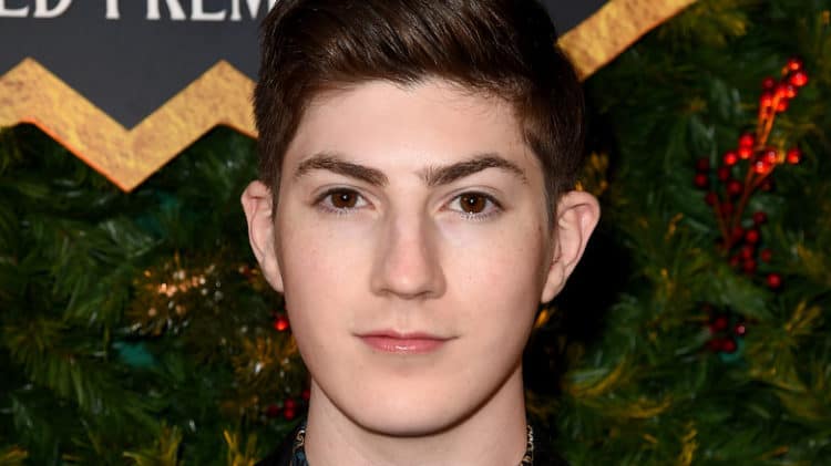 10 Things You Didn&#8217;t Know about Mason Cook