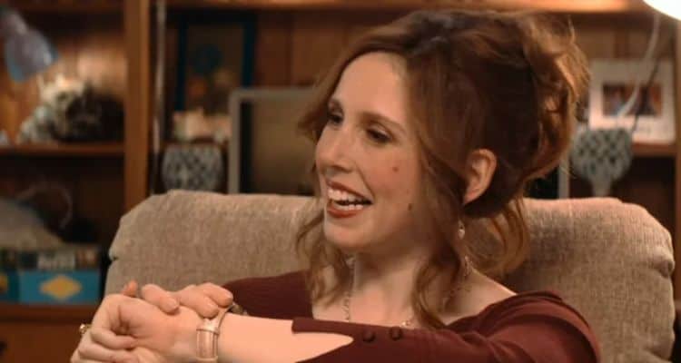 10 Things You Didn&#8217;t Know about Vanessa Bayer