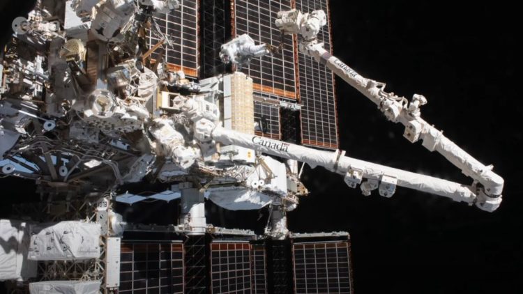 Timelapse Of Spacewalk To Install A Solar Array For The International Space Station