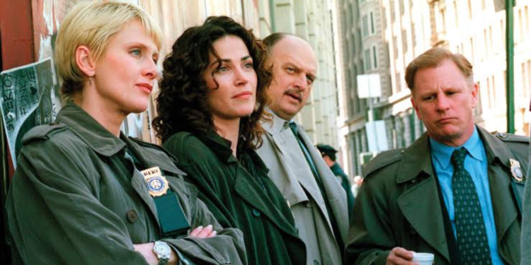 NYPD Blue (1993–2005)