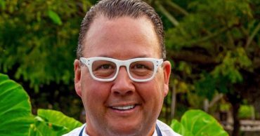 10 Things You Didn’t Know about Graham Elliot